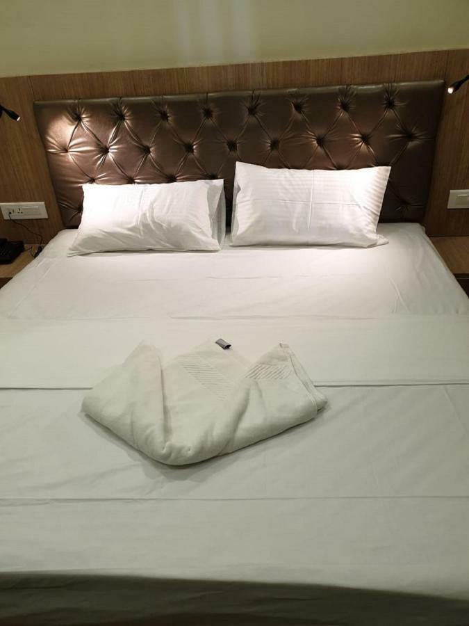 Amutham Residency Hotel Tiruchirappalli Luaran gambar